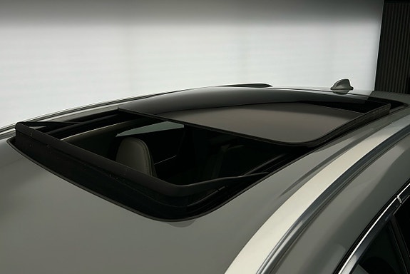 Volvo XC60 19 of 30