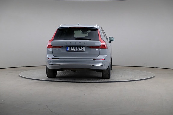 Volvo XC60 5 of 30