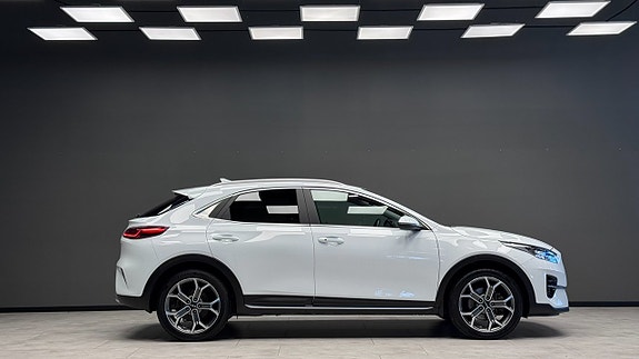 Kia XCeed 4 of 19