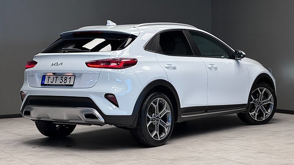 Kia XCeed 17 of 19