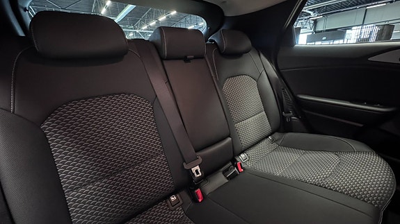 Kia XCeed 9 of 19