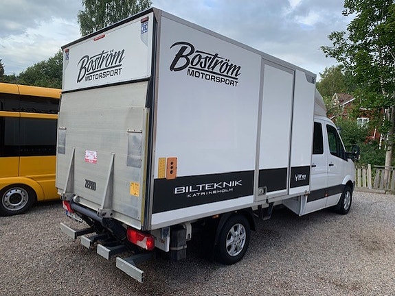 Volkswagen Crafter 3 of 5