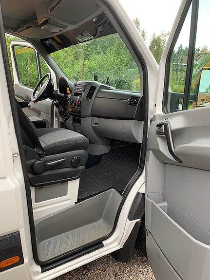 Volkswagen Crafter 4 of 5