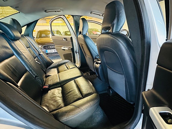 Volvo S40 13 of 21