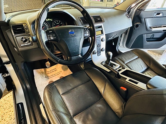Volvo S40 10 of 21