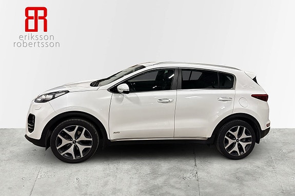 Kia Sportage 2 of 5