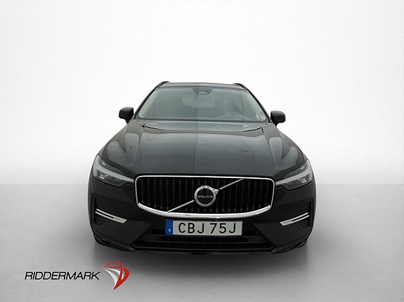 Volvo XC60 2 of 5