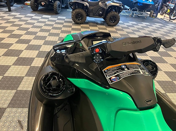 Sea-Doo GTI SE 170 IDF -26 4 of 4