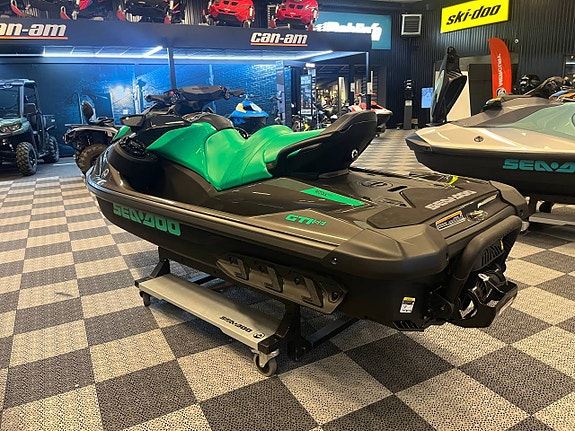 Sea-Doo GTI SE 170 IDF -26 3 of 4