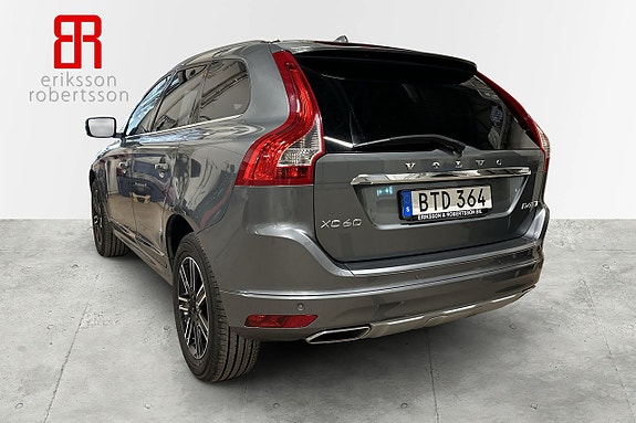 Volvo XC60 3 of 5