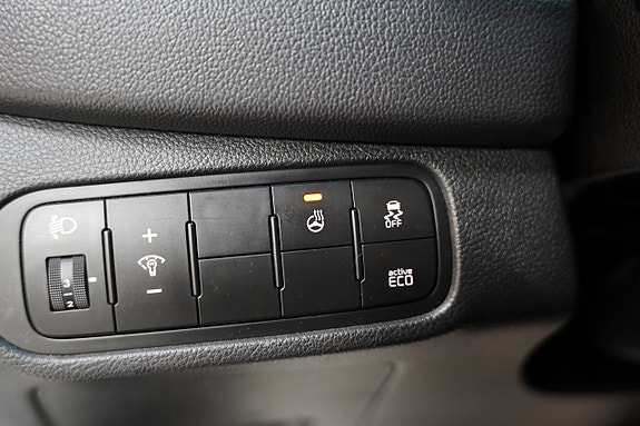 Kia Carens 12 of 21