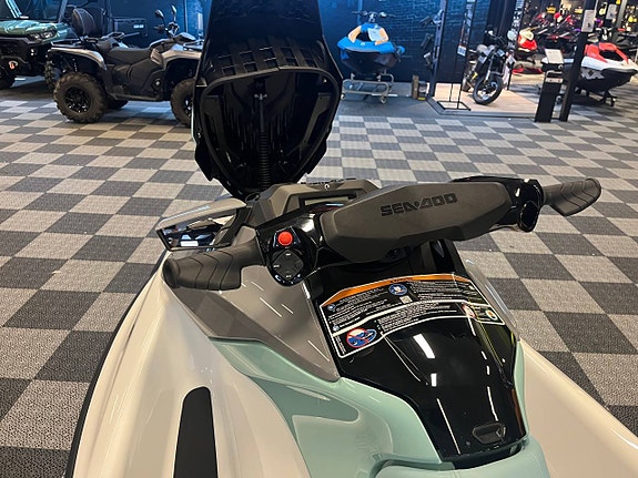 Sea-Doo GTI 130 -26 6 of 6