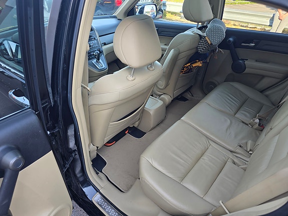 Honda CR-V 6 of 7