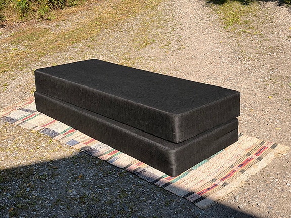 Jysk resårmadrasser 80x200 svart
