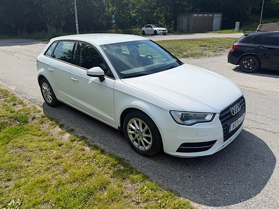 Audi A3 2 of 11
