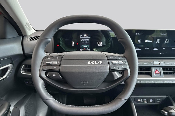 Kia K4 10 of 22