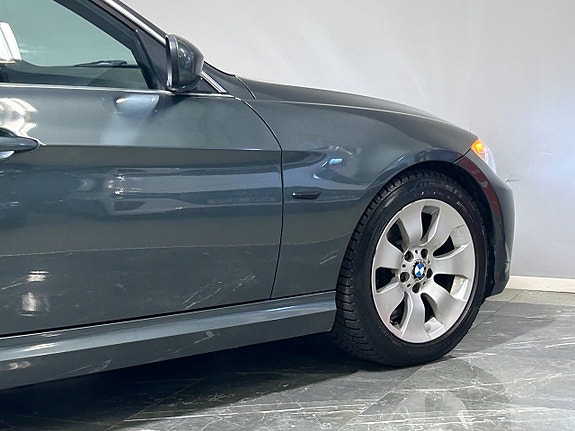 BMW 330d 10 of 23