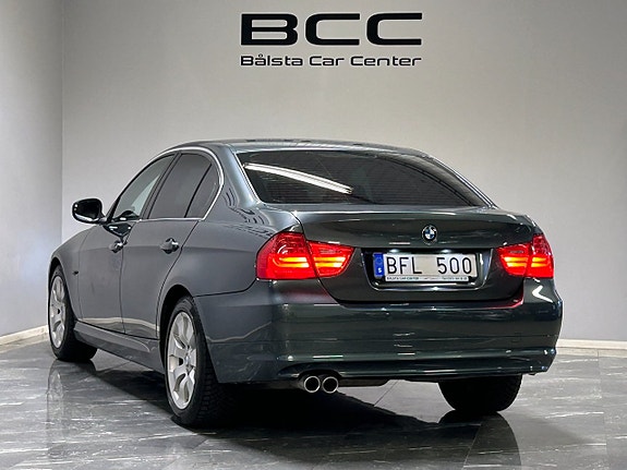 BMW 330d 6 of 23