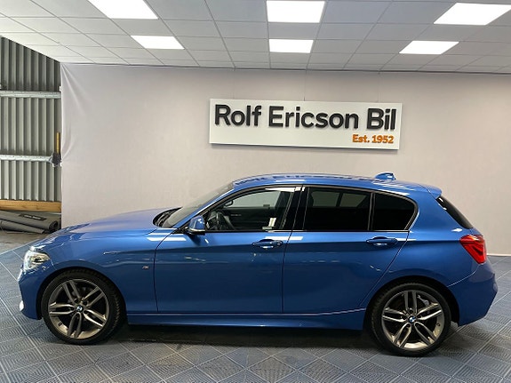 BMW 120d 2 of 5