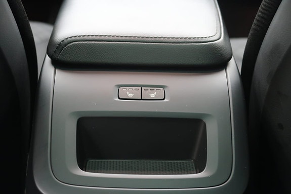 Volvo XC60 9 of 22