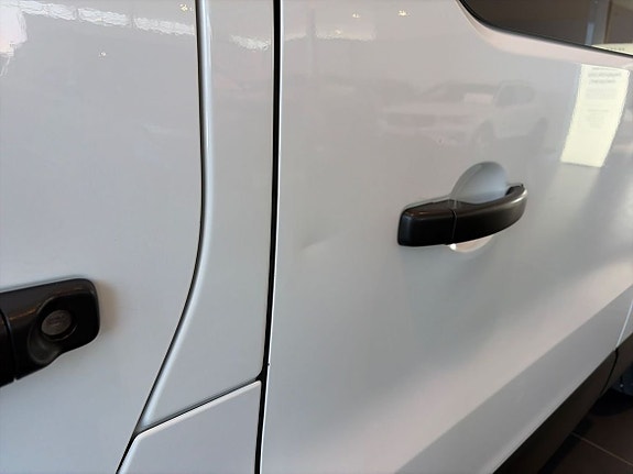 Renault Trafic 17 of 18