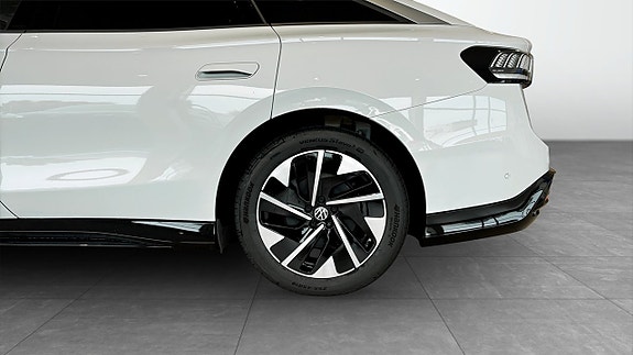 Volkswagen ID.7 6 of 12