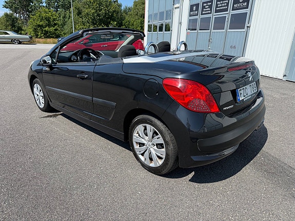 Peugeot 207 CC 3 of 9