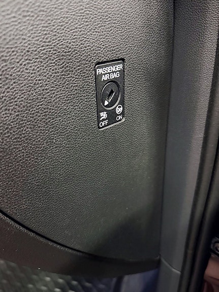 Volkswagen Passat 17 of 19