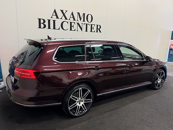 Volkswagen Passat 5 of 19