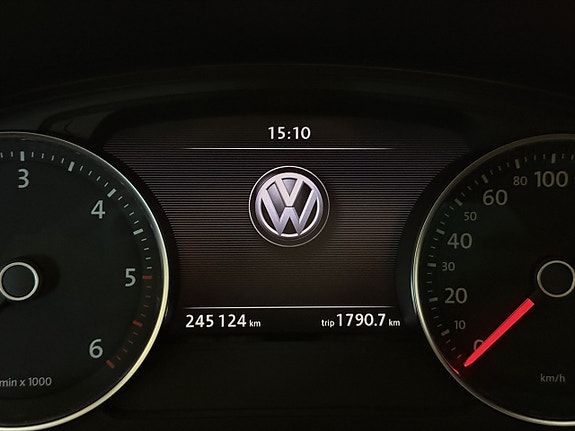 Volkswagen Touareg 14 of 27