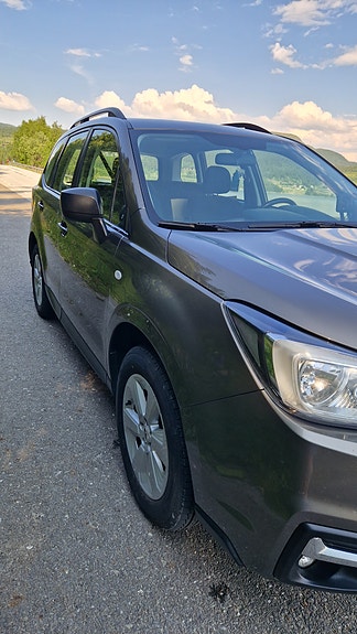 Subaru Forester 4 of 5