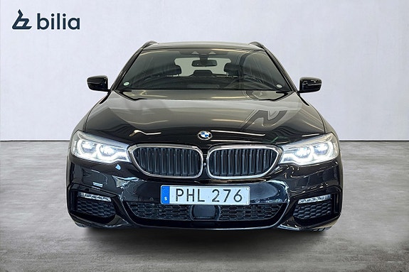 BMW 540i 2 of 5