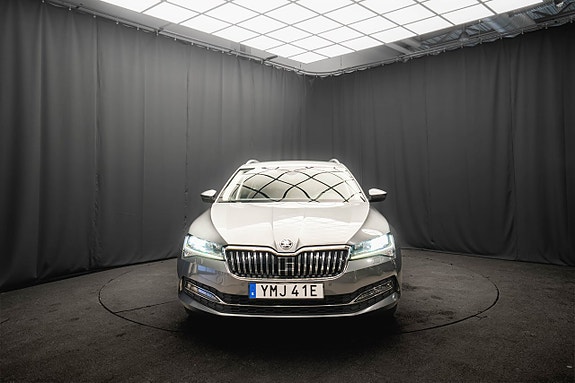 Skoda Superb 4 of 5