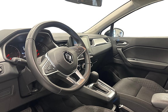 Renault Captur 9 of 18