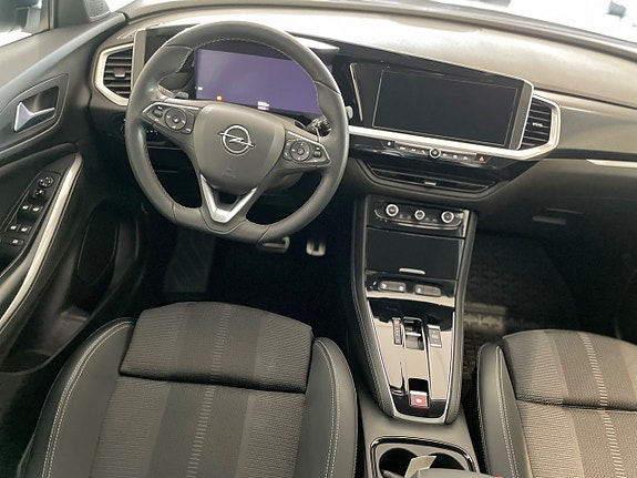 Opel Grandland X 10 of 22