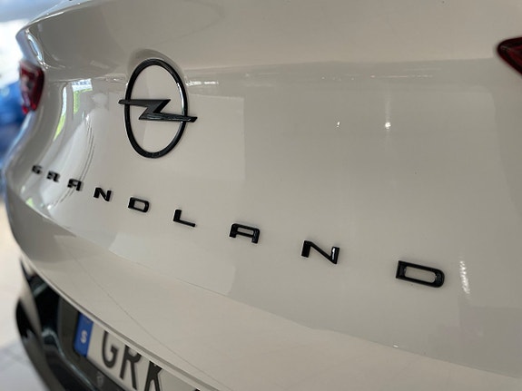 Opel Grandland X 8 of 22