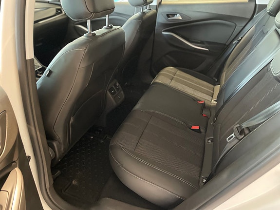 Opel Grandland X 19 of 22