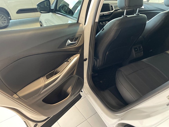 Opel Grandland X 18 of 22