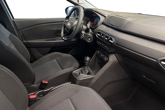Dacia Sandero 6 of 7
