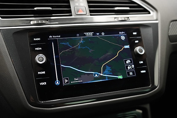 Volkswagen Tiguan 19 of 24
