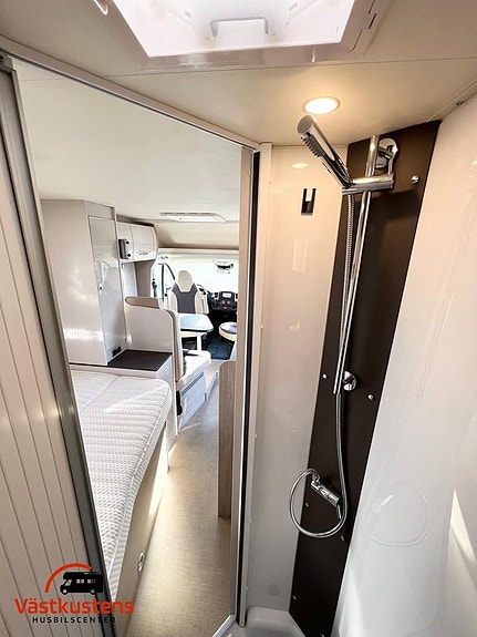 Bürstner Nexxo Van 569 / Längd: 5.99 m 15 of 23