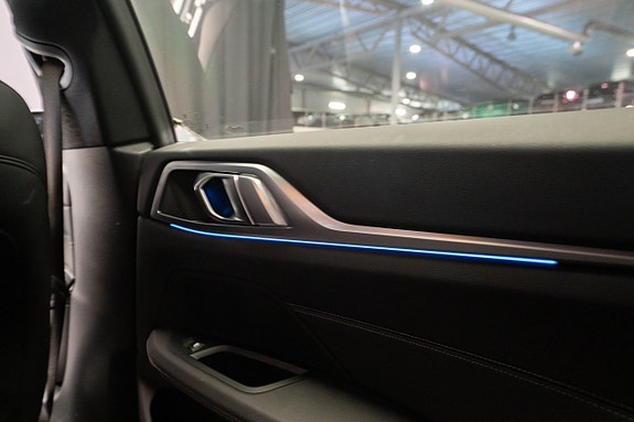 BMW i4 23 of 23