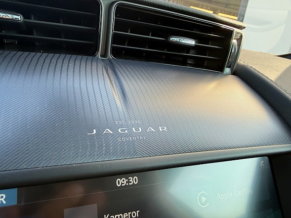 Jaguar F-TYPE 15 of 17