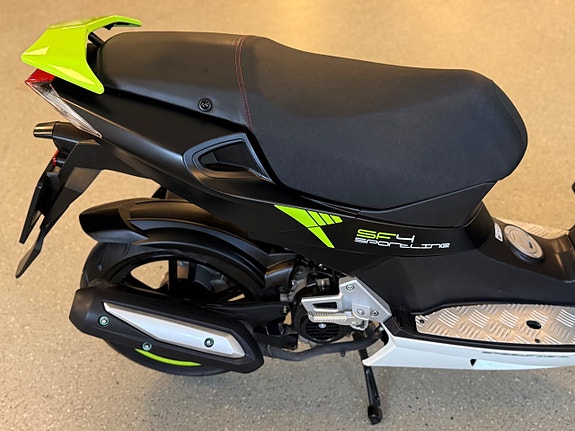 Peugeot Speedfight 4 Sportline Endast 525 mil EN ÄGARE 18 of 30