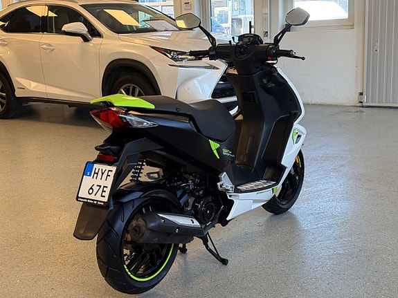Peugeot Speedfight 4 Sportline Endast 525 mil EN ÄGARE 7 of 30
