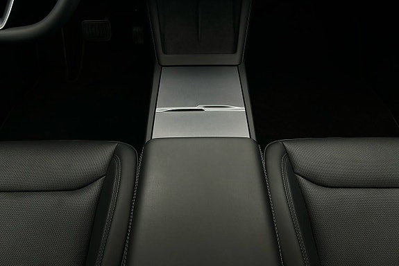Tesla Model 3 8 of 25