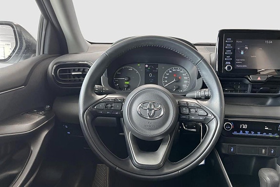 Toyota Yaris 12 of 13