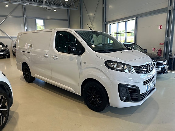 Opel Vivaro 2 of 5