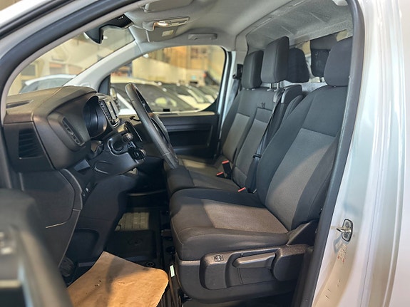 Opel Vivaro 8 of 13