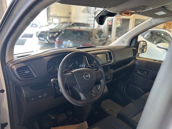 Opel Vivaro 7 of 13